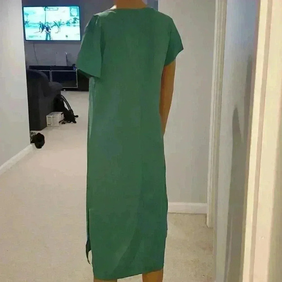 Dress   - Picture 4 of 5